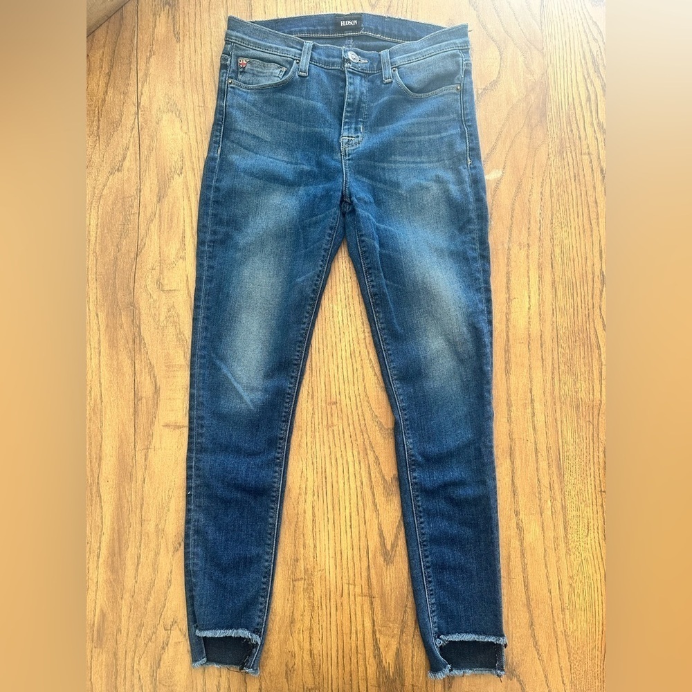 Hudson Colette Mid Rise Skinny Jeans Sz 27 Medium Wash Stretch Denim Raw Hem